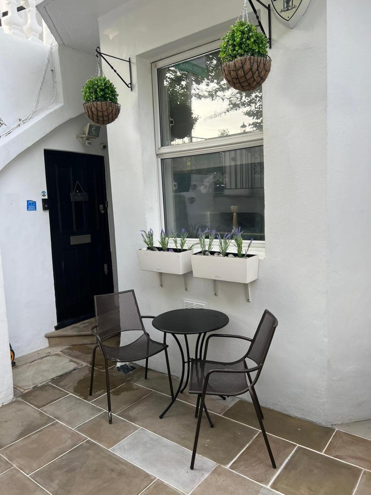 Stylish Apartment With Bbq Kensington Лондон Екстер'єр фото